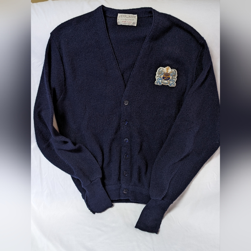 Alpha Xi Delta Medium Vintage Blue Cardigan with Crest